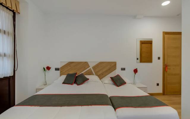 Hostal Restaurante La pinta