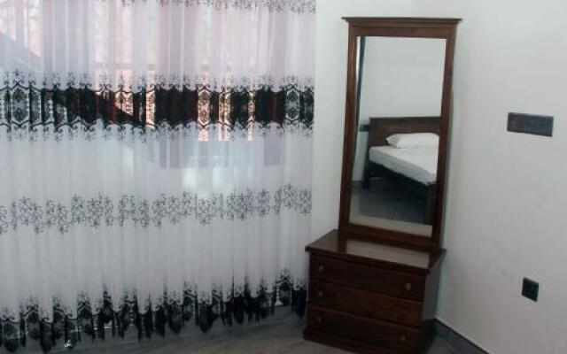 Sandaru Holiday Inn