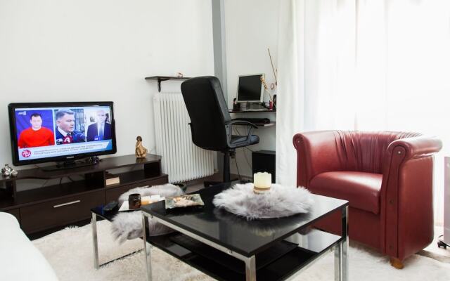 Cute apartment in Neos Kosmos