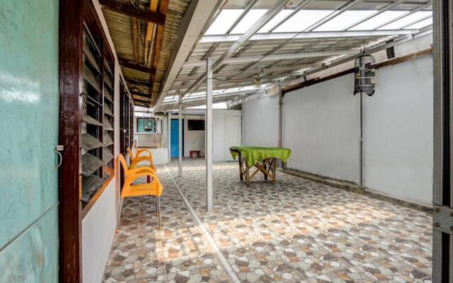 OYO Life 92461 Aini Syariah Homestay