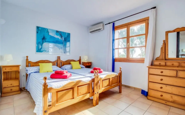 Charming villa with private pool and wifi