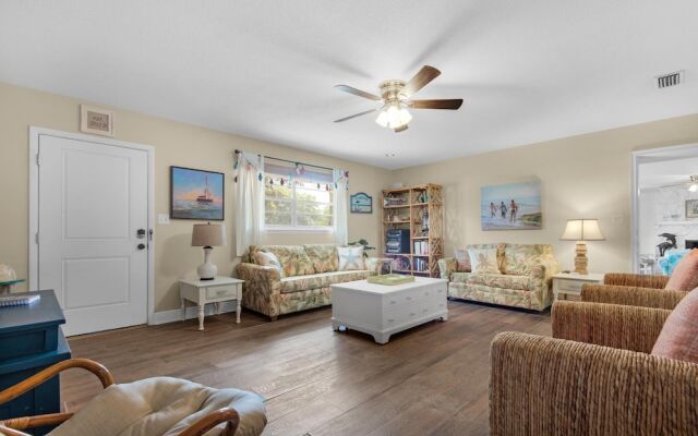 Bungalow By the Sea-starfish