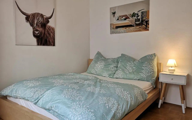 HIDDEN GEM by JR City Apartments