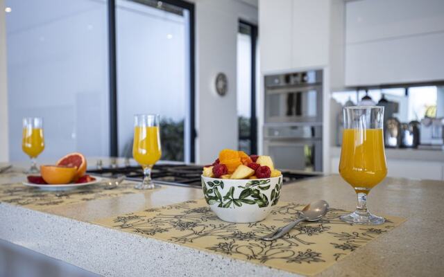 Dolphin Coast YOLO Spaces – Beach House Villa