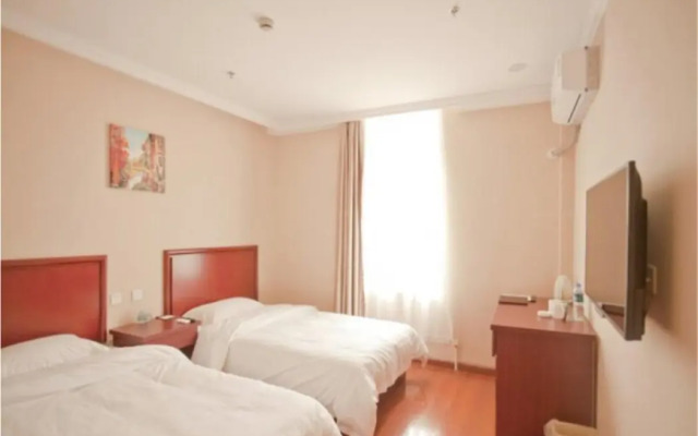 GreenTree Inn Liaoning Dalian Railway Station South Shengli Square Express Hotel