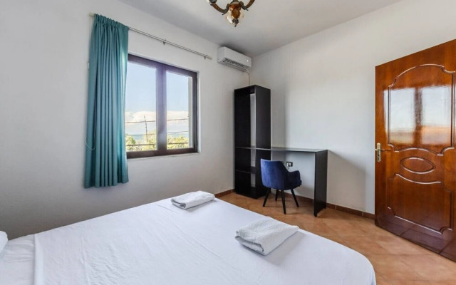 Red House 1 in Shkoder