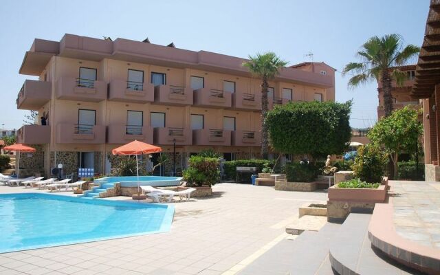 Hotel Haris on the Beach