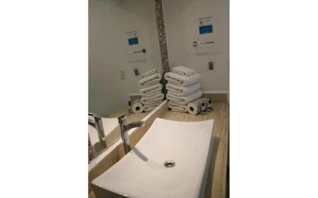 Bsea Cancun Plaza Hotel