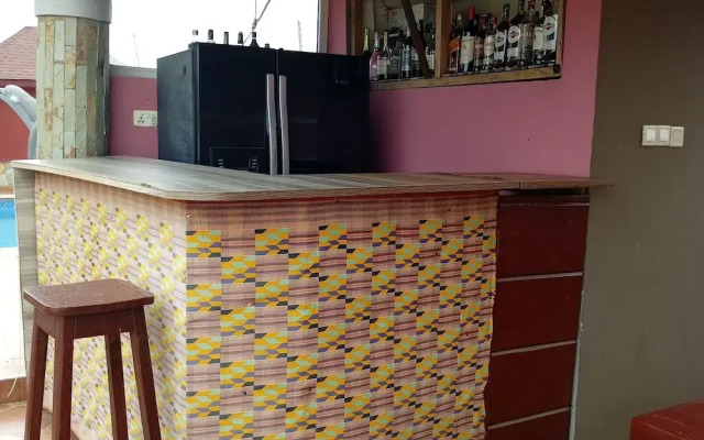 Royal Kamak Hotel
