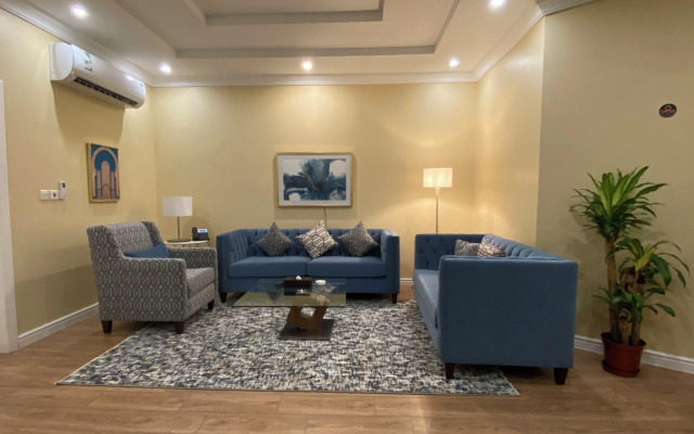 Maas Luxury Hotel Apartments
