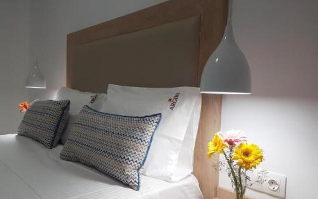 Argiri Apartments & Suites