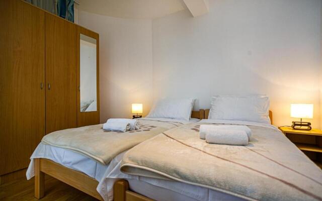 Apartment Pirun