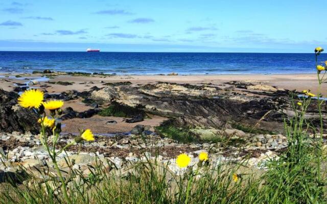 4 Waters Edge, Banff, Wonderful Sea Views