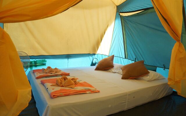 Tonphet Greenery Garden