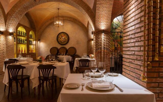 Silken El Pilar Andalucia Hotel