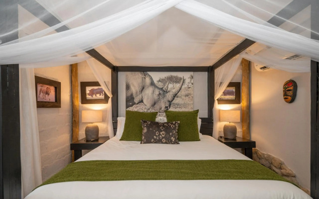 Foxy Crocodile Bush Lodge & Kruger Safari's - No Loadshedding