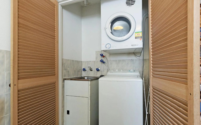 Pacific Pines Unit 4