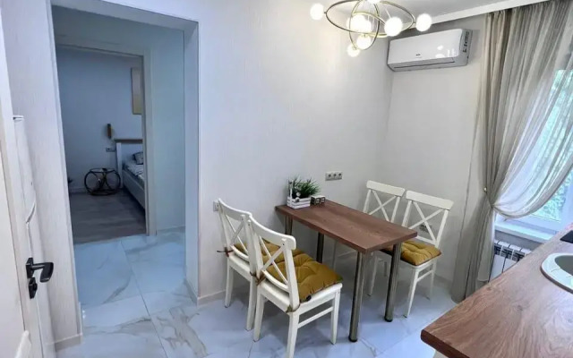 Апартаменты на площади Ленина