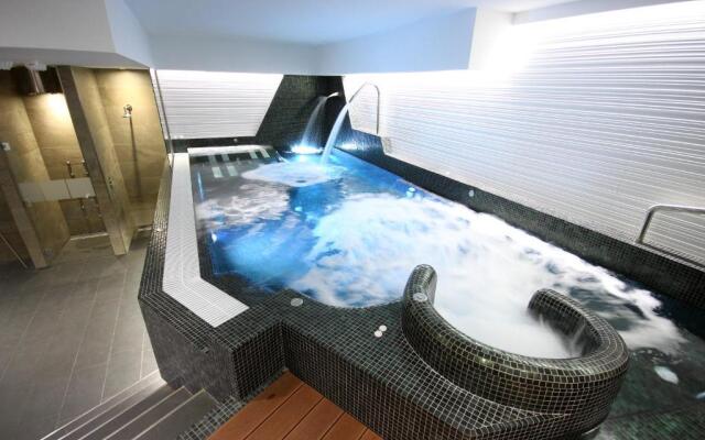 Hotel Spa Nanin Playa
