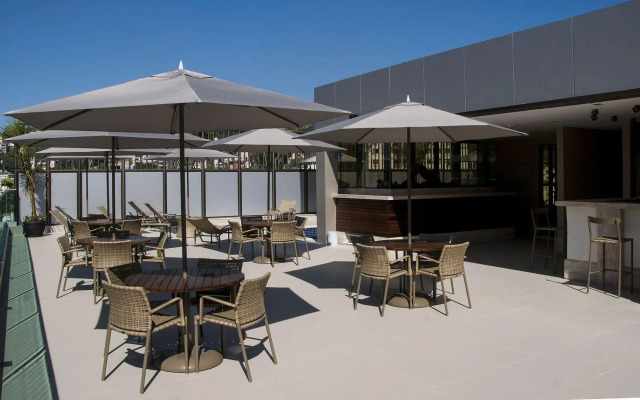 Américas Granada Hotel