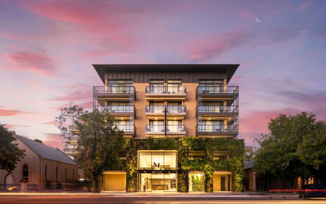 Majestic M Suites