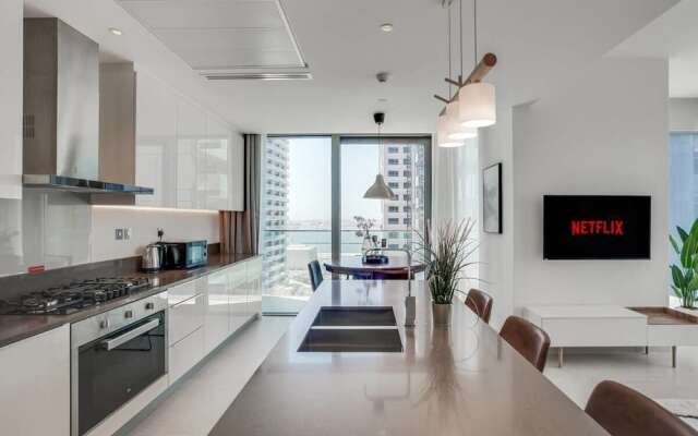 Newly Furnished Apartment in Marina Gate 2