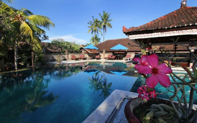 Airy Singaraja Raya Lovina Bali