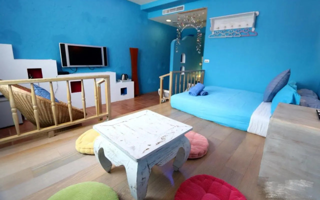 Ocean Love Hostel-B&B