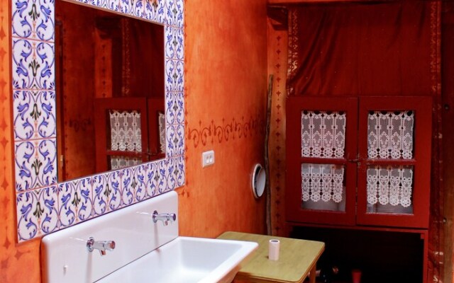 Les Roulottes de la Serve