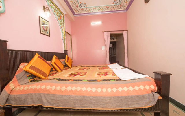 Hotel Moon Light Palace Jaipur – Guest Rooms – Jaipur