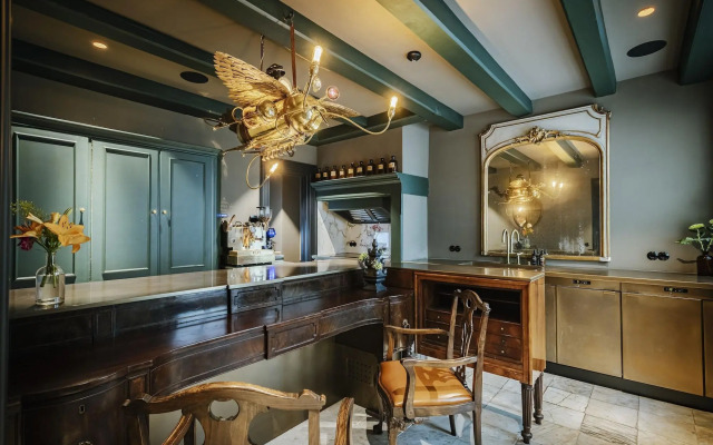Hotel The Noblemen