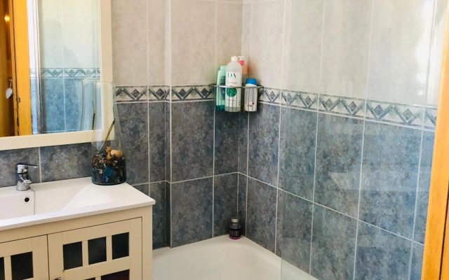 Apartamento con terraza y piscina en Malgrat de Mar