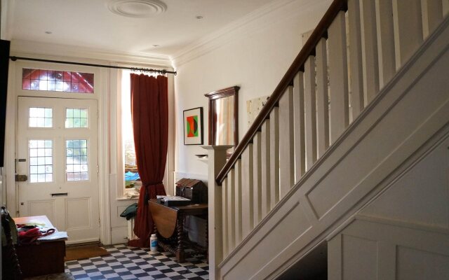 At-Home Bed & Breakfast Ealing
