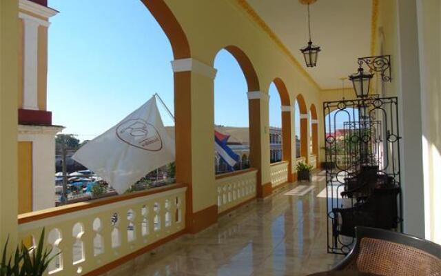 Hotel E Real
