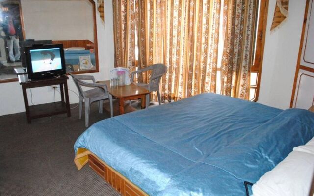 Hotel Hadimba Way