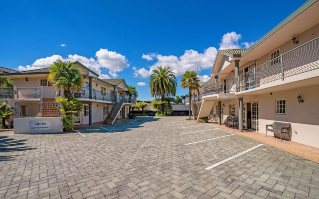 Silver Fern Rotorua Suites & Spa