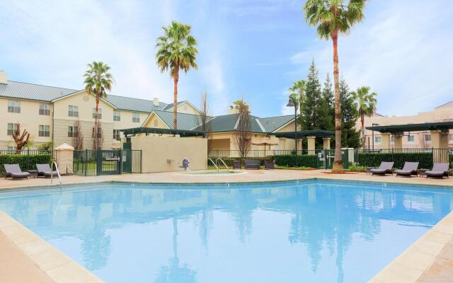 Homewood Suites By Hilton Sacramento Airport - Natomas