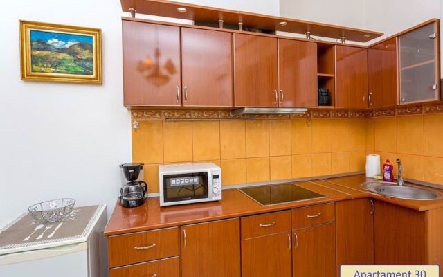 Nice & Cozy Apartments
