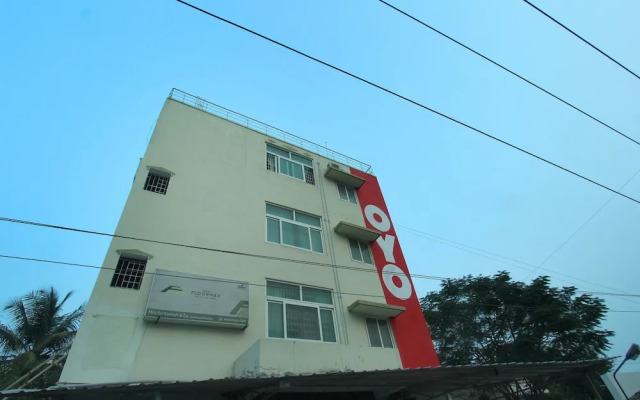 Redwood By OYO Rooms