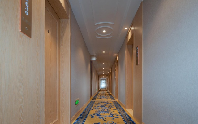 Vienna Hotel Yunnan Chunrong Street Qicai Yunan – Hotel Rooms – Kunming