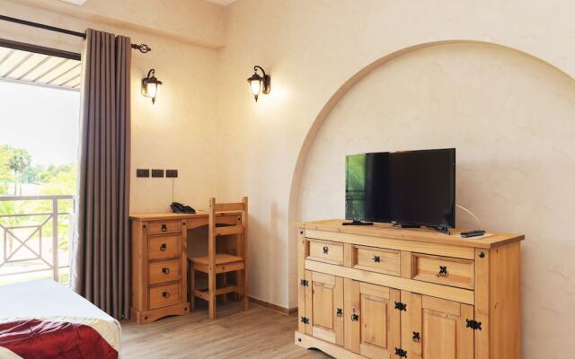 The Emerald Harbor Rayong by Favstay