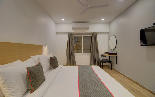OYO Townhouse 092 Hotel Ashray Residency