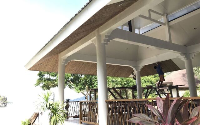 Hunongan Cove