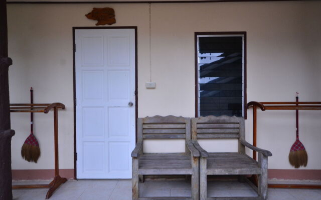 Samet Bellhouse