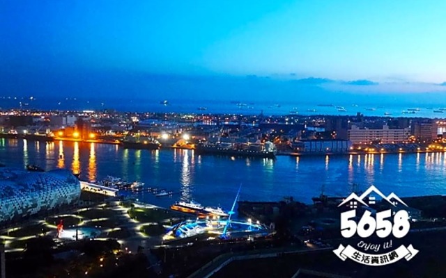 85大樓海景街景房