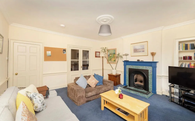 JOIVY Thistle Street - Heart of the City 2-bedroom Apt