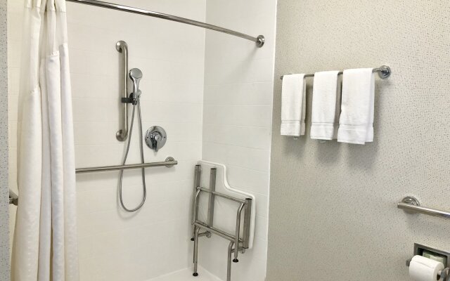 Holiday Inn Express Hotel & Suites Great Barrington by IHG