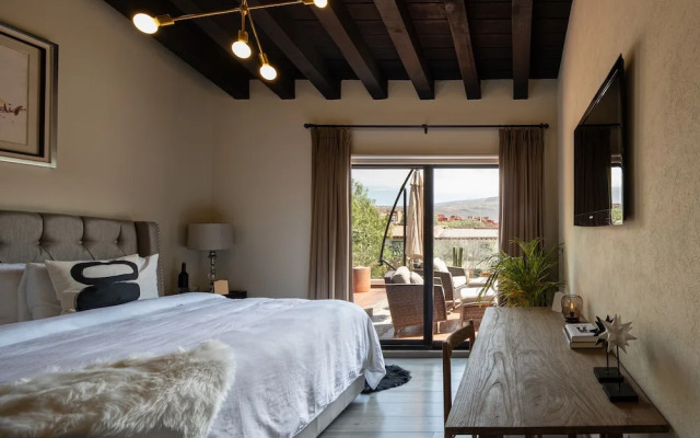 Escape to Private & Safe 5Bed with Pools