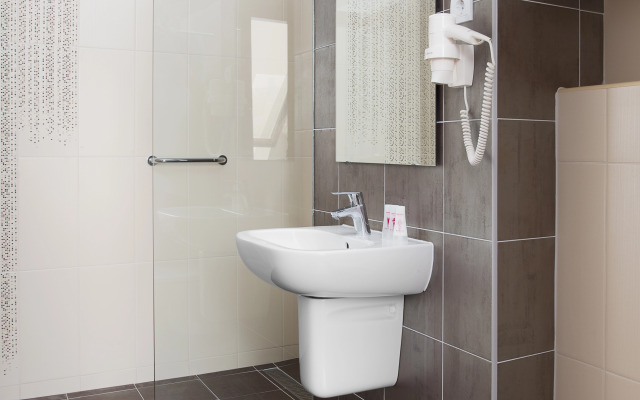 Rubin Wellness & Conference Hotel