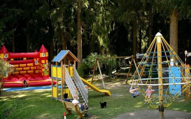 Hotel & Camping Gisser